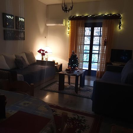 Myrto'S Apartment No15 Лутра Ораяс Еленис Екстериор снимка